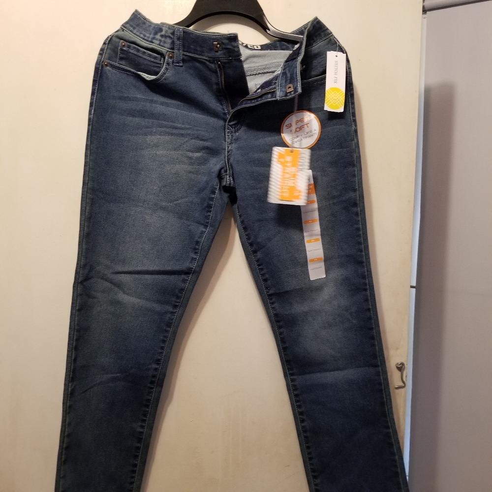 Jean's